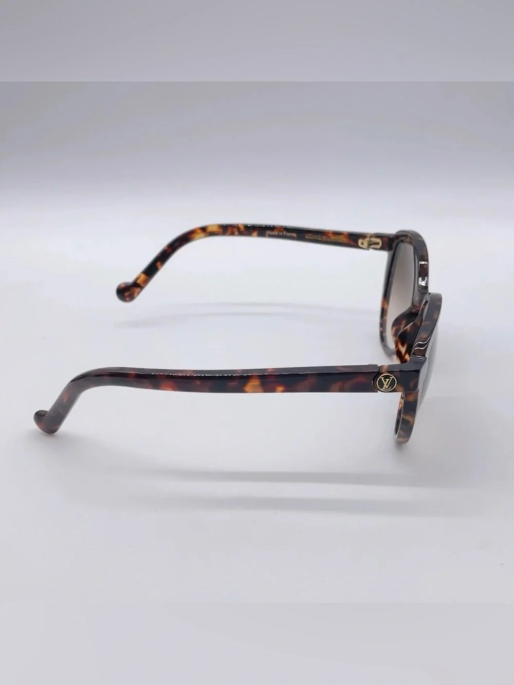 Auth Louis Vuitton tortoiseshell Z0806E 54•19 Ava Sunglasses